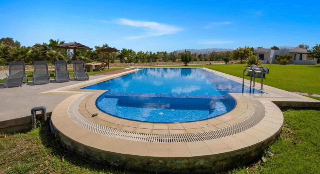 Oasea Vila Tavronitis Exterior foto
